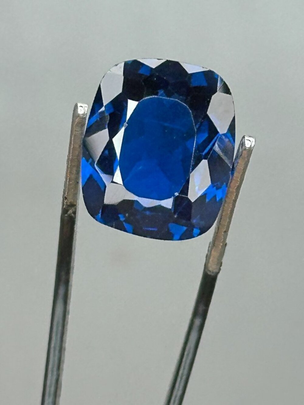 Certified Dark Tanzanite Gemstone